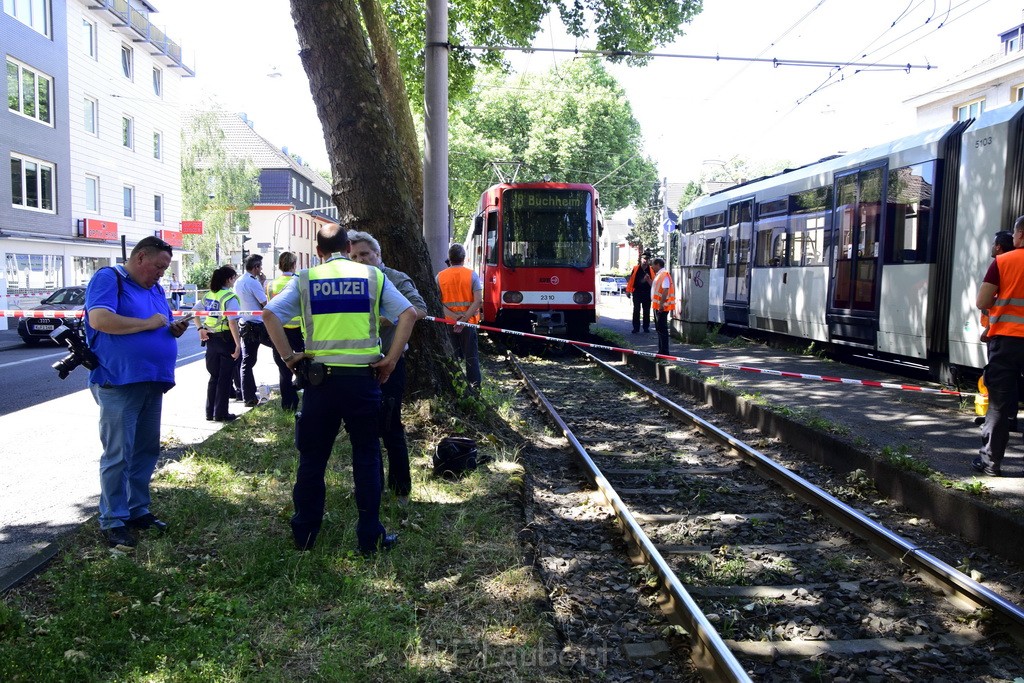 VU Roller KVB Bahn Koeln Luxemburgerstr Neuenhoefer Allee P069.JPG - Miklos Laubert